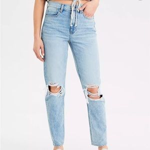 American Eagle Ripped Mom Jean